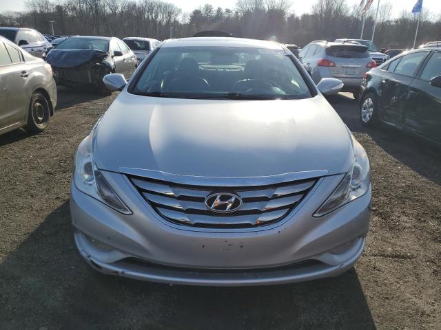 Photo 5 from auction – 2011 HYUNDAI SONATA SE with VIN 5NPEC4AC5BH076624