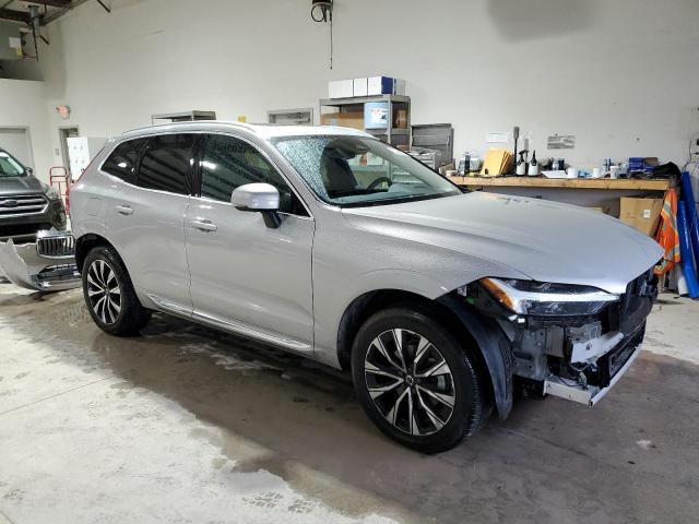 Photo 4 from auction – 2023 VOLVO XC60 PLUS with VIN YV4L12RN3P1192942