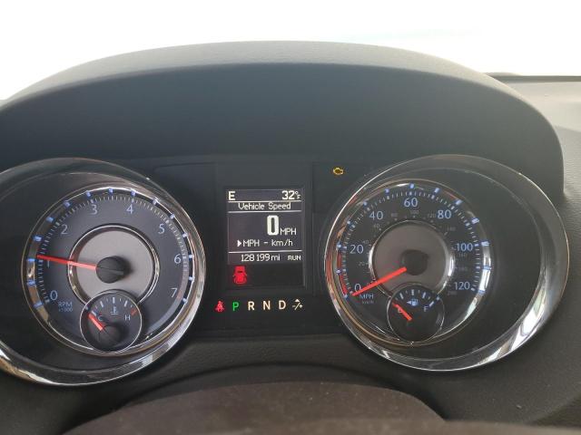 Photo 9 from auction – 2014 CHRYSLER TOWN & COU with VIN 2C4RC1BG9ER359794