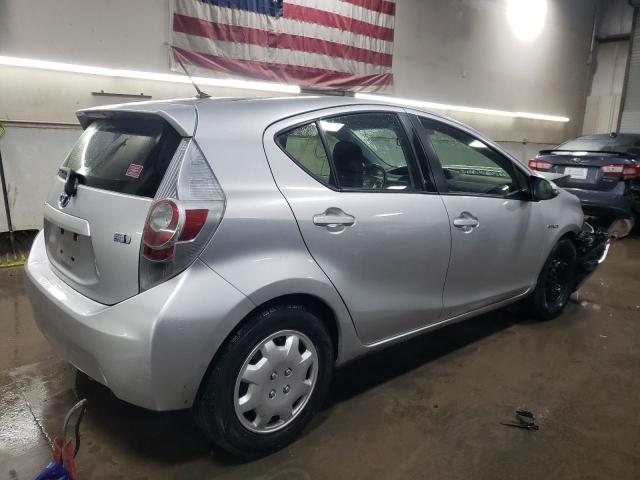 Photo 3 from auction – 2012 TOYOTA PRIUS C with VIN JTDKDTB35C1508369