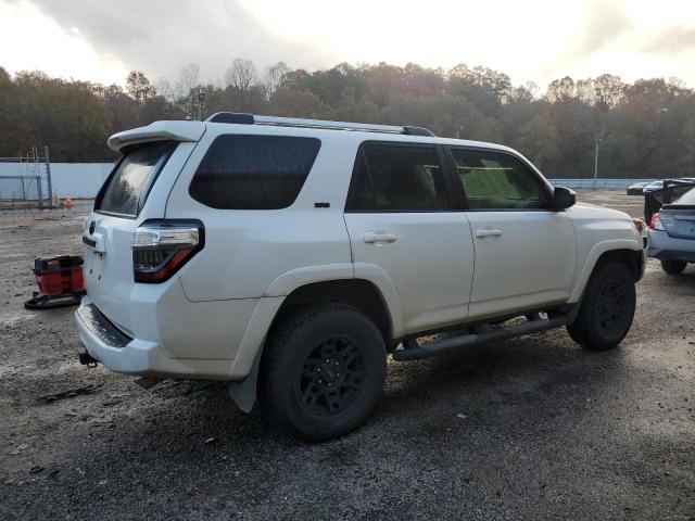 Photo 3 from auction – 2021 TOYOTA 4RUNNER SR with VIN JTEMU5JR4M5876512