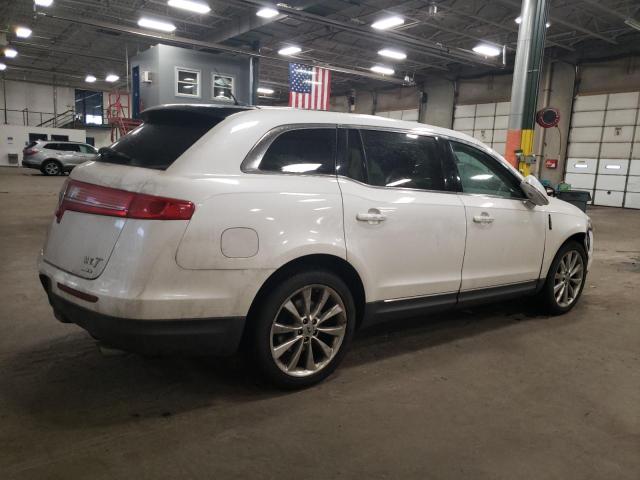 Photo 3 from auction – 2012 LINCOLN MKT with VIN 2LMHJ5AT7CBL55076