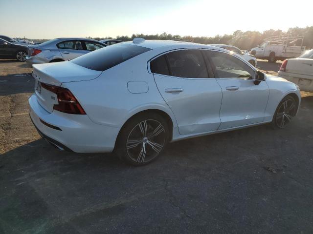Photo 3 from auction – 2022 VOLVO S60 B5 INS with VIN 7JRL12FL1NG160086