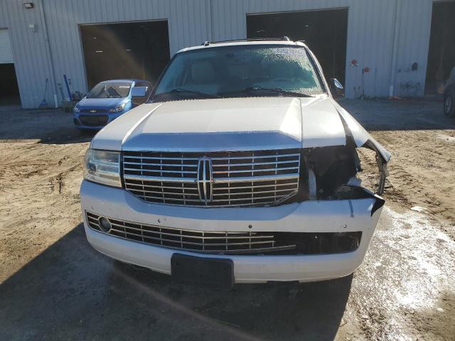 Photo 5 from auction – 2014 LINCOLN NAVIGATOR with VIN 5LMJJ2J53EEL08421
