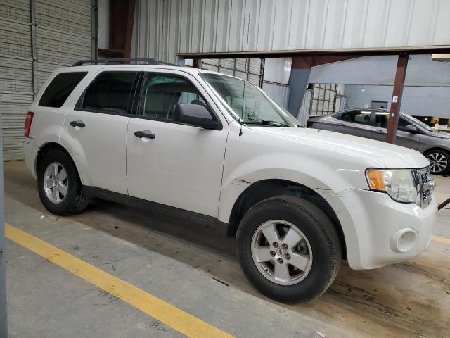 Photo 4 from auction – 2011 FORD ESCAPE XLT with VIN 1FMCU0D74BKB64301
