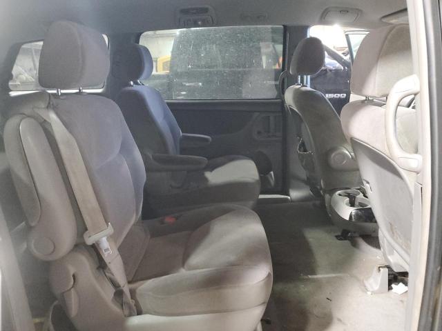 Photo 11 from auction – 2004 TOYOTA SIENNA CE with VIN 5TDZA23CX4S053376