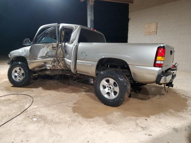 Photo 2 from auction – 2000 CHEVROLET SILVERADO with VIN 2GCEC19V4Y1262640