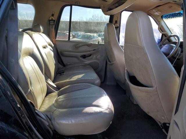 Фото 11 с аукциона – 2002 FORD EXPEDITION с VIN 1FMPU18L92LA45412