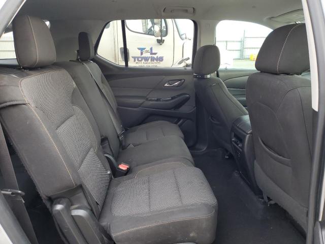 Photo 11 from auction – 2018 CHEVROLET TRAVERSE L with VIN 1GNERFKW5JJ130424