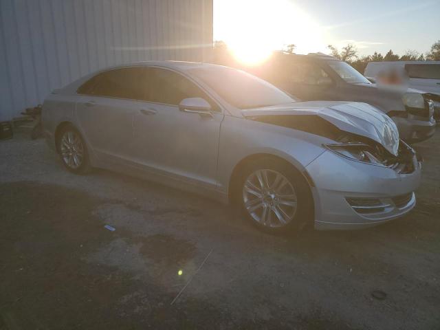 Photo 4 from auction – 2014 LINCOLN MKZ HYBRID with VIN 3LN6L2LU8ER832202