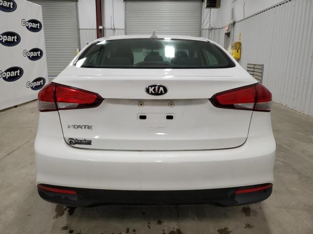 Photo 6 from auction – 2017 KIA FORTE LX with VIN 3KPFK4A71HE094738
