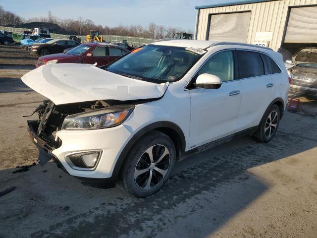 KIA SORENTO EX 2016 with VIN 5XYPHDA18GG024136 - Photo from auction