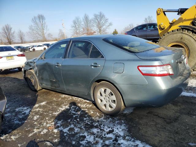Photo 2 from auction – 2011 TOYOTA CAMRY HYBR with VIN 4T1BB3EK4BU136606