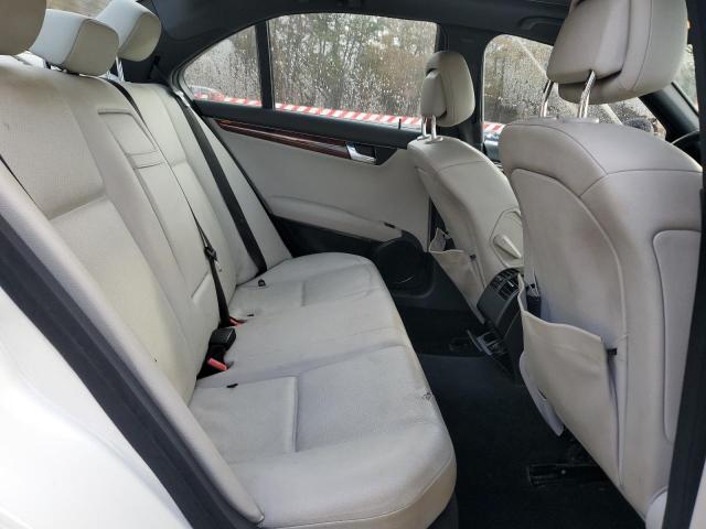 Photo 10 from auction – 2011 MERCEDES-BENZ C with VIN WDDGF5EB5BR156785