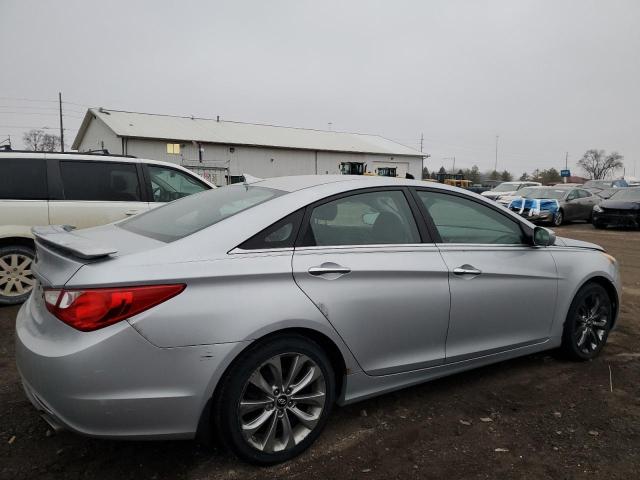 Photo 3 from auction – 2011 HYUNDAI SONATA SE with VIN 5NPEC4AC7BH239306