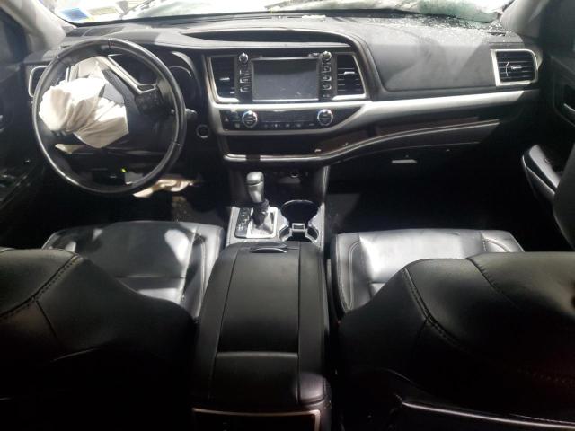 Photo 8 from auction – 2019 TOYOTA HIGHLANDER with VIN 5TDJZRFH4KS921228