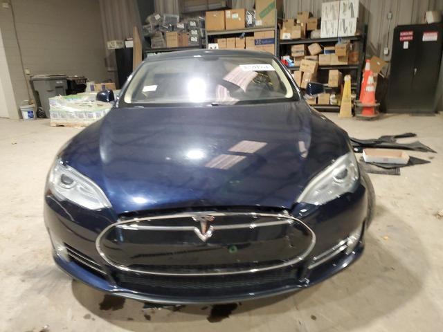 Photo 5 from auction – 2013 TESLA MODEL S with VIN 5YJSA1CN7DFP19594