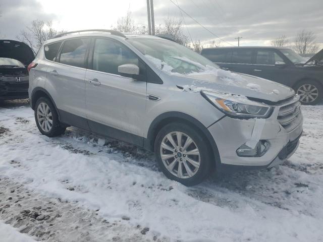 Photo 4 from auction – 2019 FORD ESCAPE SEL with VIN 1FMCU0HDXKUA17078