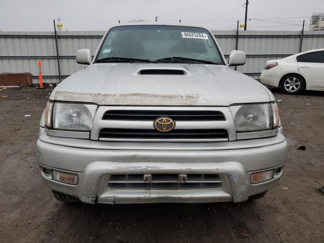 Photo 5 from auction – 2000 TOYOTA 4RUNNER SR with VIN JT3GN86R2Y0177363