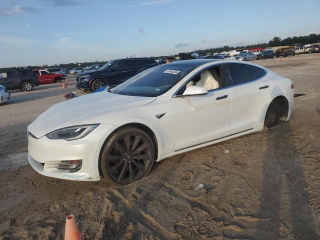 TESLA MODEL S 2017 with VIN 5YJSA1E17HF221458 - Photo from auction