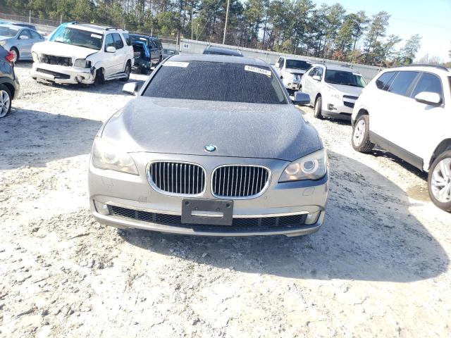 Photo 5 from auction – 2011 BMW 740 LI with VIN WBAKB4C52BC575281