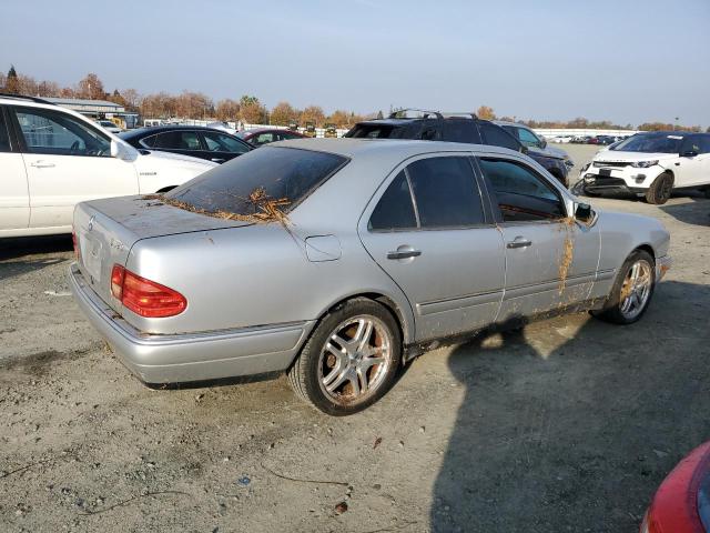 Photo 3 from auction – 1997 MERCEDES-BENZ E 420 with VIN WDBJF72F6VA523987