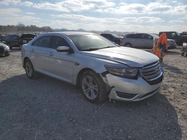 Photo 4 from auction – 2015 FORD TAURUS SEL with VIN 1FAHP2E8XFG165455
