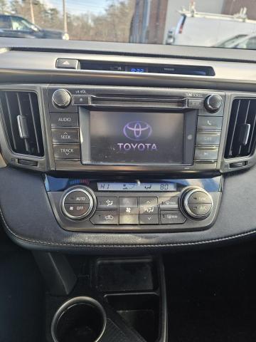 Photo 9 from auction – 2013 TOYOTA RAV4 XLE with VIN JTMRFREV2DD002295