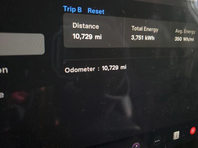 Photo 9 from auction – 2022 TESLA MODEL X with VIN 7SAXCDE58NF364356