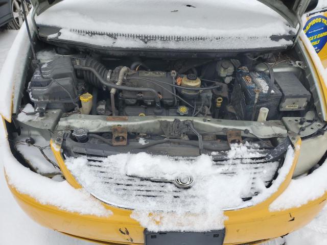 Photo 12 from auction – 2004 CHRYSLER TOWN & COU with VIN 2C4GP44R74R589974