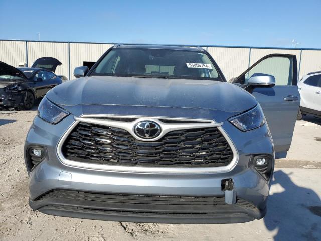 Photo 5 from auction – 2022 TOYOTA HIGHLANDER with VIN 5TDGZRAH0NS130510