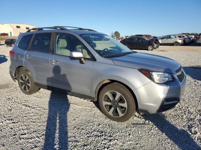 Photo 4 from auction – 2017 SUBARU FORESTER 2 with VIN JF2SJAEC3HH517063