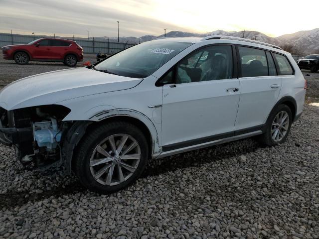 VOLKSWAGEN GOLF ALLTR 2017 with VIN 3VWH17AU7HM514346 - Photo from auction