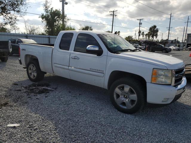 Photo 4 from auction – 2011 CHEVROLET SILVERADO with VIN 1GCRKSE30BZ141648