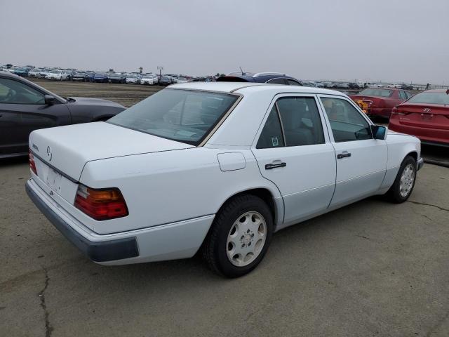Photo 3 from auction – 1992 MERCEDES-BENZ 300 E with VIN WDBEA30E2NB677917