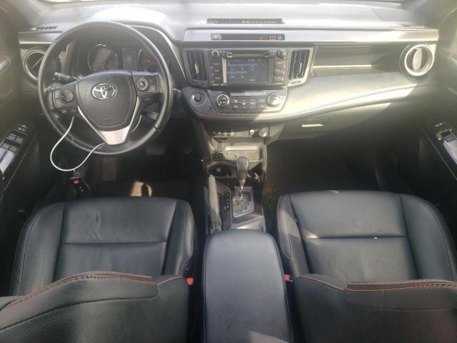Photo 8 from auction – 2018 TOYOTA RAV4 SE with VIN JTMJFREV2JJ209926