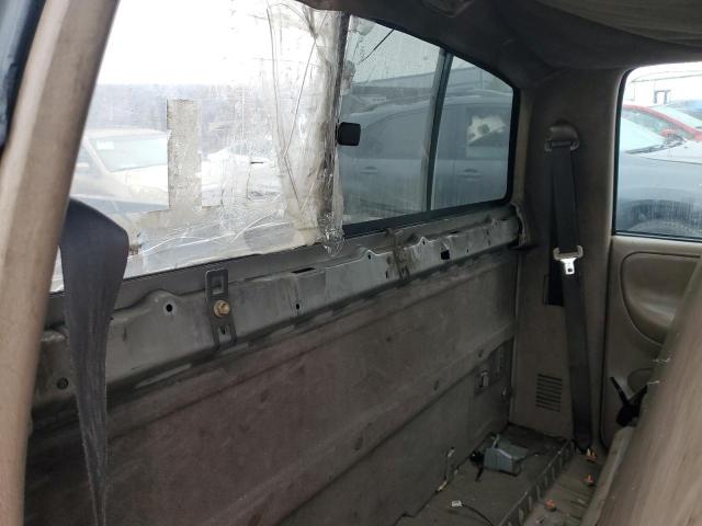 Photo 10 from auction – 2001 TOYOTA TUNDRA with VIN 5TBJN32161S165099