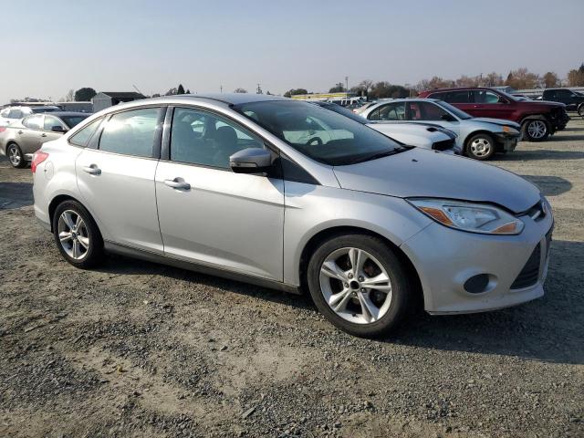 Photo 4 from auction – 2014 FORD FOCUS SE with VIN 1FADP3F28EL454189