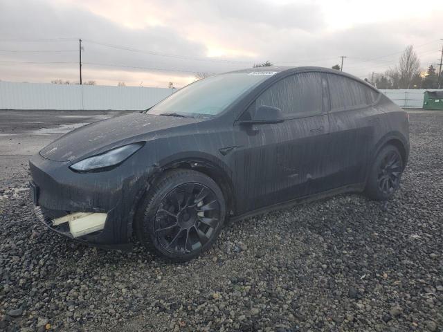 TESLA MODEL Y 2023 مع رقم تعريف المركبة 7SAYGDEE7PF811741 - صورة من المزاد