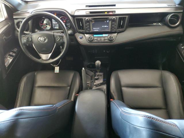 Photo 8 from auction – 2018 TOYOTA RAV4 SE with VIN JTMJFREV7JD242662