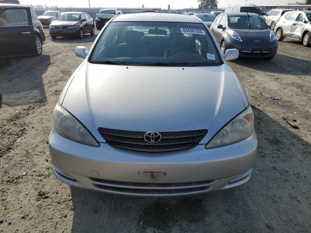 Photo 5 from auction – 2002 TOYOTA CAMRY LE with VIN JTDBE32K520046078