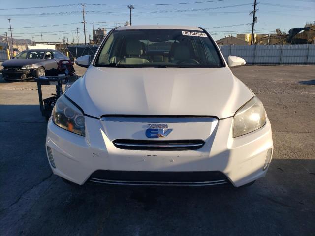 Photo 5 from auction – 2013 TOYOTA RAV4 EV with VIN 2T3YL4DV2DW001997