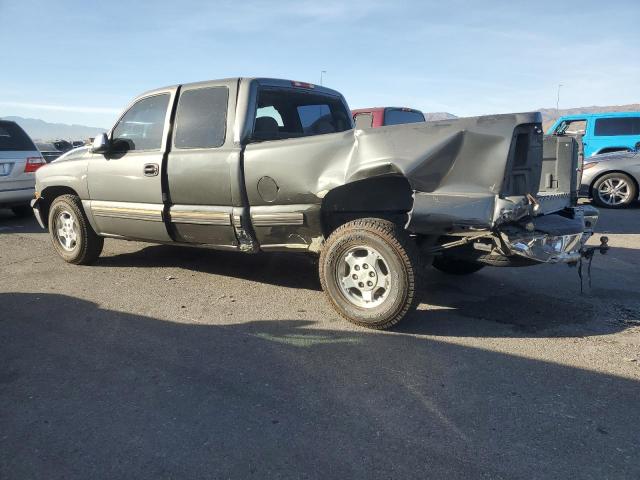 Photo 2 from auction – 2002 CHEVROLET SILVERADO with VIN 2GCEC19V421351891