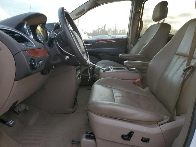 Photo 7 from auction – 2015 CHRYSLER TOWN & COU with VIN 2C4RC1BG0FR546584