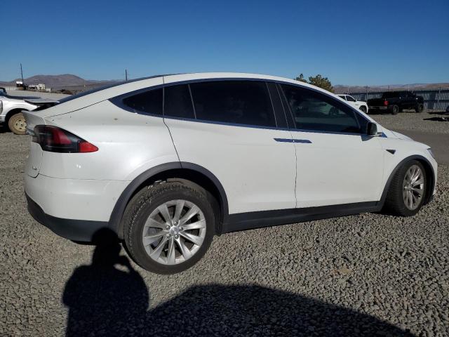 Photo 3 from auction – 2018 TESLA MODEL X with VIN 5YJXCDE28JF091402