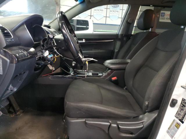 Photo 7 from auction – 2014 KIA SORENTO LX with VIN 5XYKTDA67EG508901