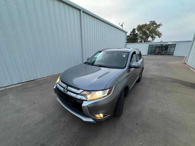 Photo 2 from auction – 2017 MITSUBISHI OUTLANDER with VIN JA4AD3A36HZ047618