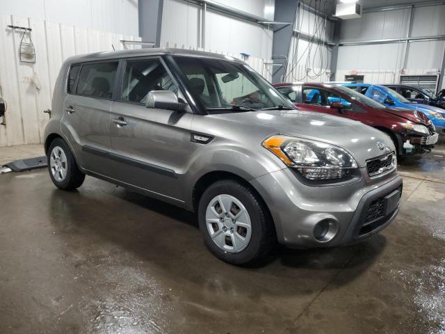 Photo 4 from auction – 2013 KIA SOUL with VIN KNDJT2A52D7608200