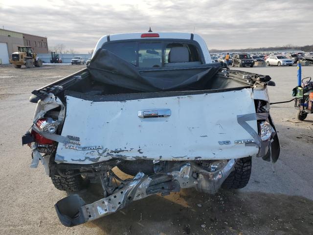 Photo 6 from auction – 2014 TOYOTA TACOMA DOU with VIN 5TFLU4EN8EX102111
