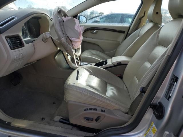 Photo 7 from auction – 2010 VOLVO V70 3.2 with VIN YV1960BW5A1146598